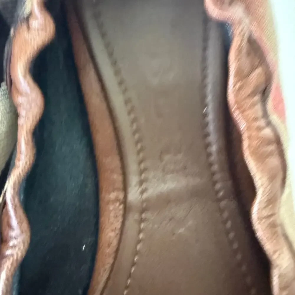 Burberry Heritage House Check Shipley Ballet size 39 size 8.5